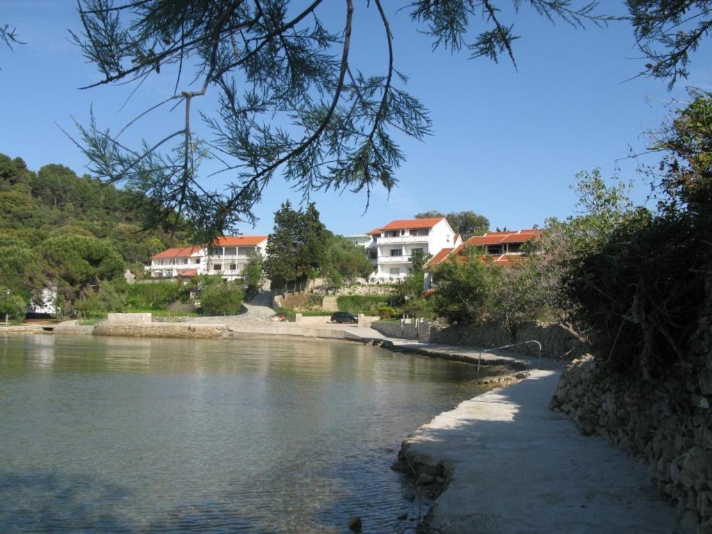 Apartment Riko - Accomodation "With" The Adriatic Sea Kampor Exterior photo